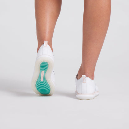 Women's AVANT 2 Spikeless Golf Shoes - Puma Golf Essential